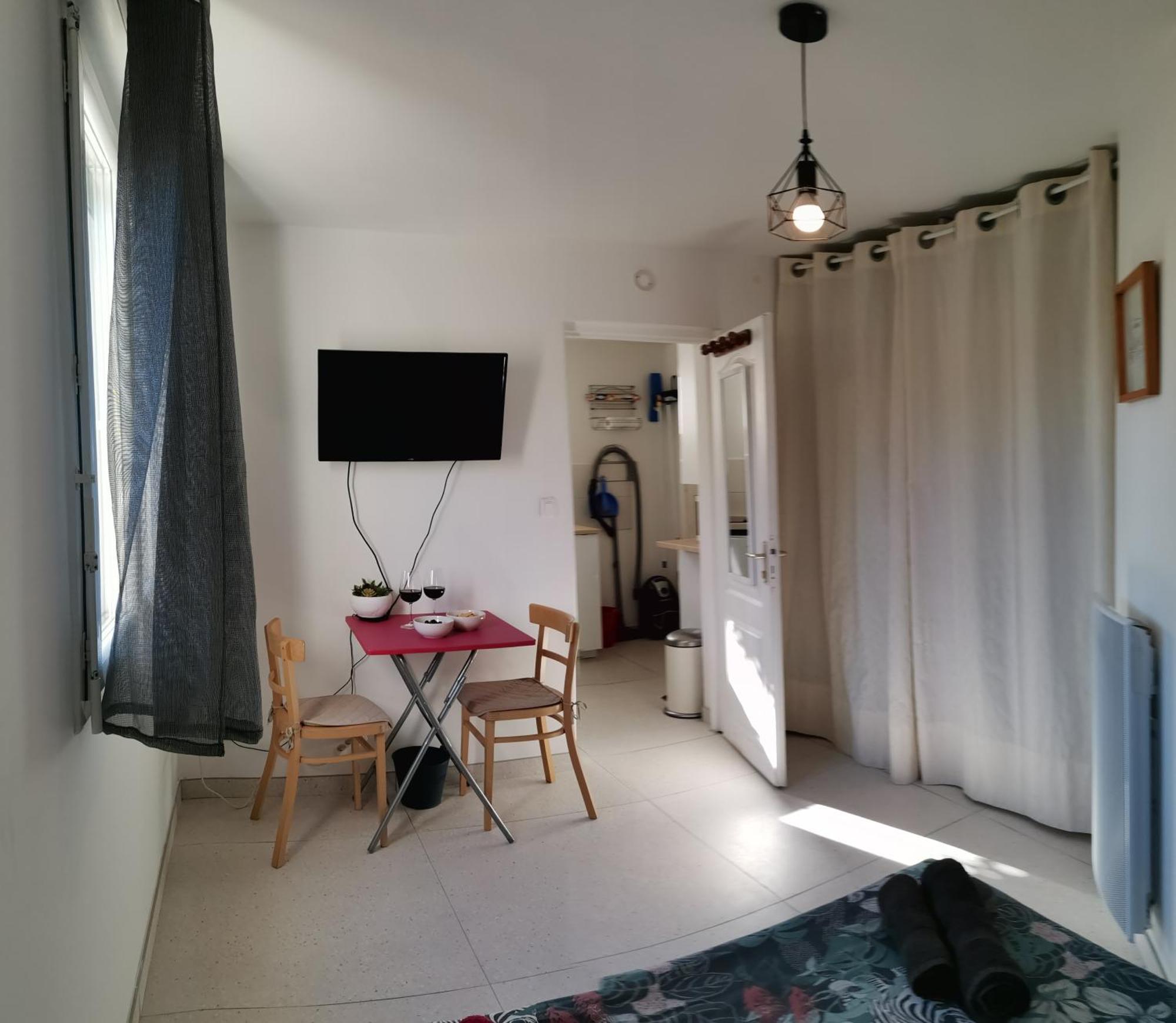Studio Dans La Villa Les Cigales Лезіньян-Корб'єр Екстер'єр фото